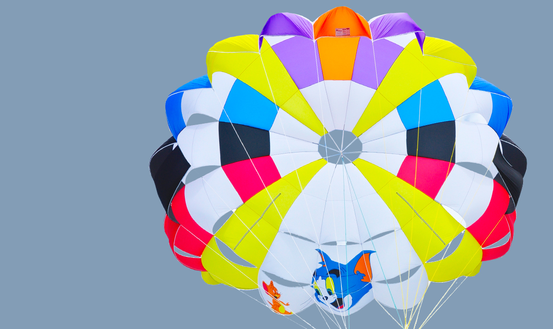 Risus Parasails